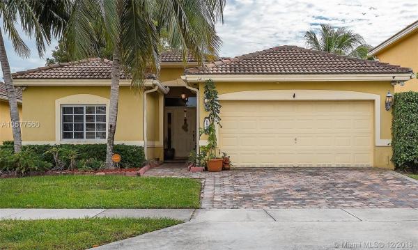 Pelican Bay At Old Cutler Lakes, 8922 SW 208th Ter, Cutler Bay, Florida 33189, image 2
