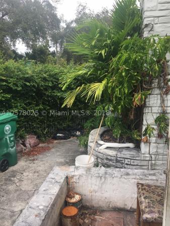 Emerald Court, 150 NE 63rd St, Miami, Florida 33138, image 3