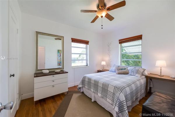 Silver Bluff Gardens, 2630 SW 33rd Ave, Miami, Florida 33133, image 2