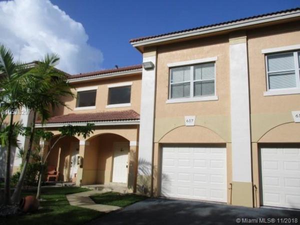 Estancia At Palm Springs, 617 Talia Cir, Palm Springs, Florida 33461, image 2