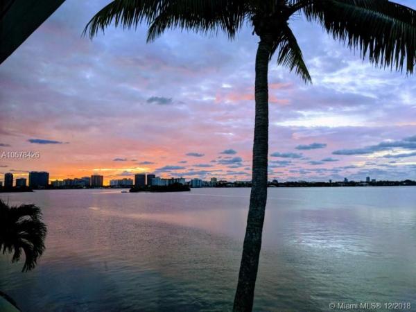 The Fairmont House, 2700 NE 135th St #12, North Miami, Florida 33181, image 2