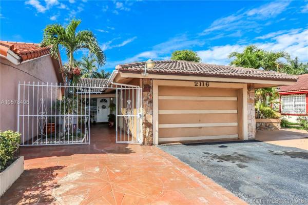 Tamiami Lakes, 2116 SW 136th Pl, Tamiami, Florida 33175, image 2