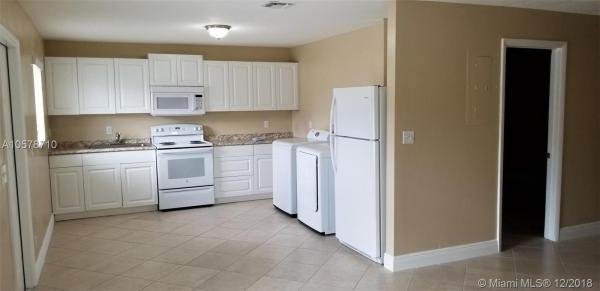 Seapines, 28165 SW 143 Ct #, Leisure City, Florida 33033, image 2
