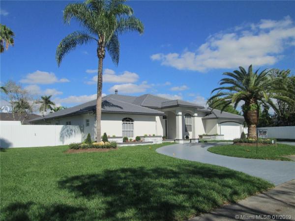 Sharon Estates, 12041 SW 79th Ter, Kendale Lakes, Florida 33183, image 2