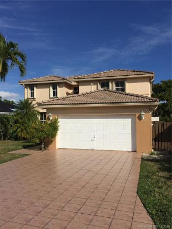 Poinciana At Sunset Lakes, 8209 SW 163rd Pl, Kendall, Florida 33193, image 2
