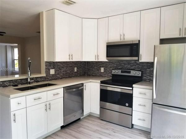 Washington Heights, 2466 Dewey St, Hollywood, Florida 33020, image 2