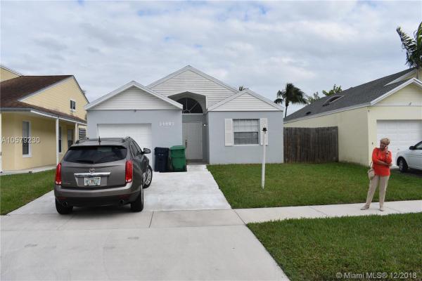 Deerwood, 14493 SW 127th Ct, Three Lakes, Florida 33186, image 2