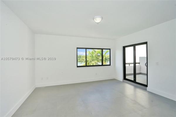 Poinciana Island Yacht & Racquet Club, 434 Poinciana Dr #1626, Sunny Isles Beach, Florida 33160, image 3