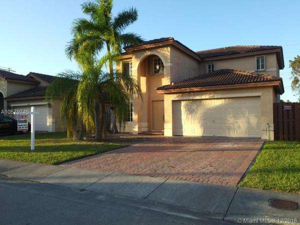 Bonita Lakes, 12019 SW 133rd Ter, Three Lakes, Florida 33186, image 2