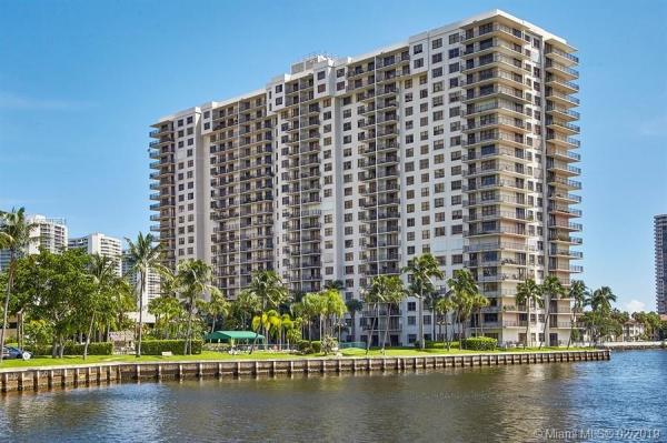 The Clipper At Biscayne Cove, 18151 NE 31st Ct #1116, Aventura, Florida 33160, image 2