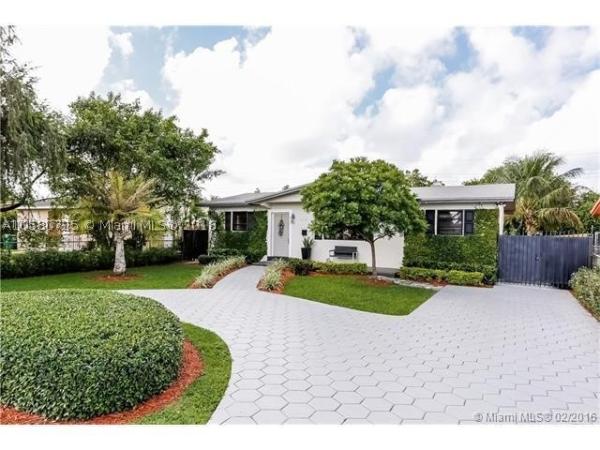 226 SW 104th Ct, Sweetwater, Florida 33174, image 1