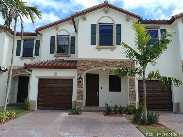 Fresno At The Vineyards, 177 SE 33rd Pl, Homestead, Florida 33033, image 2