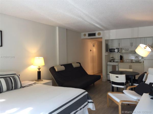 Commodore Club West, 155 Ocean Lane Dr #115A, Key Biscayne, Florida 33149, image 2