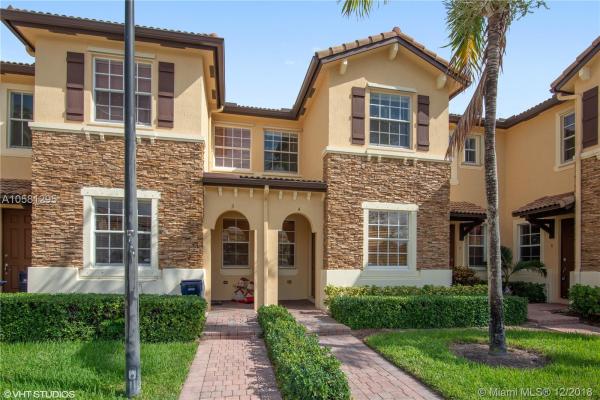 The Shores At Isles Of Bayshore, 9123 SW 227th St #4, Cutler Bay, Florida 33190, image 2