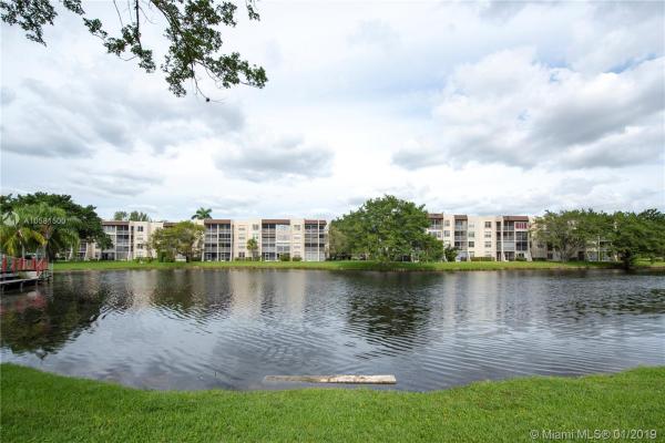 Pine Island Ridge, 9311 Orange Grove Dr #114, Davie, Florida 33324, image 2