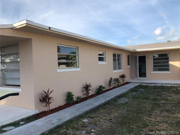 7623 NW 2nd Ter, Unincorporated Dade County, Florida 33126, image 2