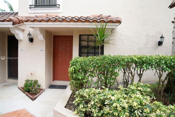 The Provinces Of Pierpointe At Pembroke Lakes, 11666 NW 11th St, Pembroke Pines, Florida 33026, image 2