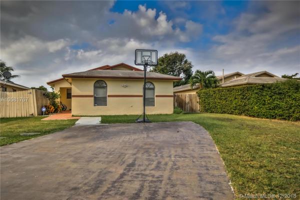 The Ridges, 21126 Permit Ln, Cutler Bay, Florida 33189, image 2