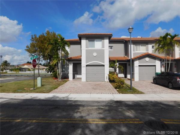 Harbour Lake Townhomes, 12695 SW 28th Ct, Miramar, Florida 33027, image 2