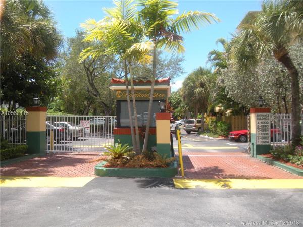 Dadeland Grove, 6890 N Kendall Dr #B202, Pinecrest, Florida 33156, image 2