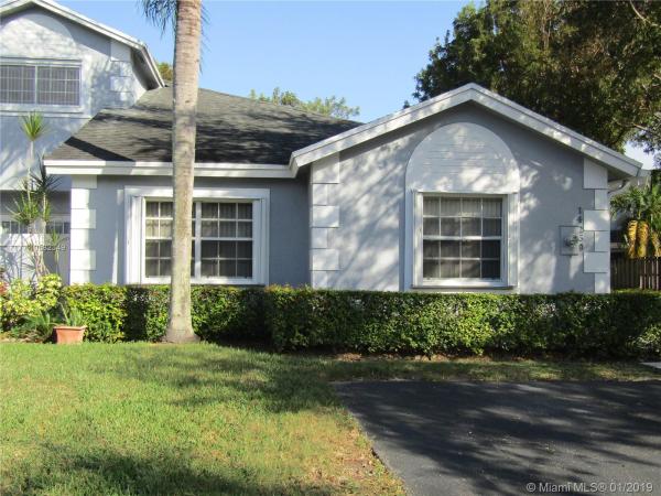 Place Royale, 14259 SW 97th Ter 0, The Hammocks, Florida 33186, image 2