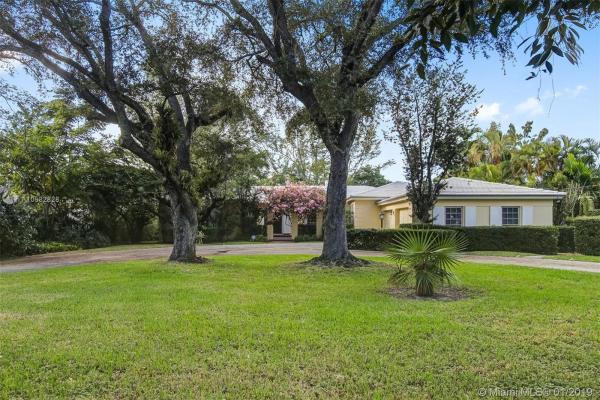 Riviera, 5030 Granada Blvd, Coral Gables, Florida 33146, image 2