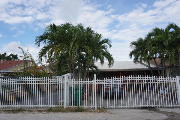 Kings Gardens, 4523 NW 185th St, Miami Gardens, Florida 33055, image 1