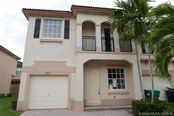 Tuscany Village, 12819 SW 134th Ter #12819, Three Lakes, Florida 33186, image 2
