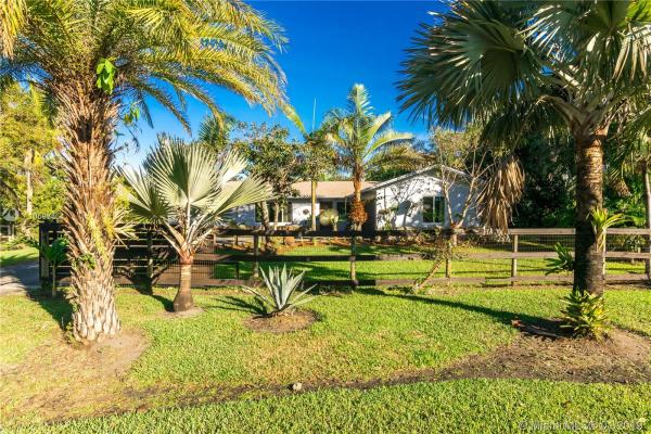 Green Meadows, 4710 SW 166th Ave, Southwest Ranches, Florida 33331, image 2