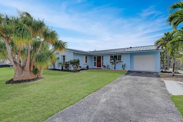 Bel Aire, 10380 SW 198th St, Cutler Bay, Florida 33157, image 2