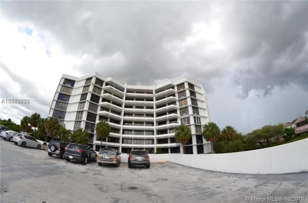 Towers Of Kendale Lakes, 13951 Kendale Lakes Cir #301A, Kendale Lakes, Florida 33183, image 2