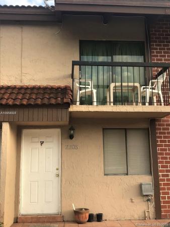 Villas University Square, 1807 SW 107th Ave #2205, University Park, Florida 33165, image 2