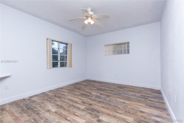 15571 SW 157th St, Richmond West, Florida 33187, image 2