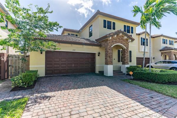 Silver Palms East, 11616 SW 234th St, Princeton, Florida 33032, image 2