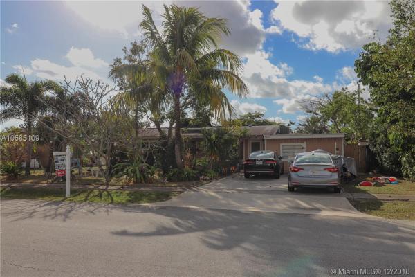 Fairfax Brolliar, 3660 SW 23rd St, Fort Lauderdale, Florida 33312, image 2