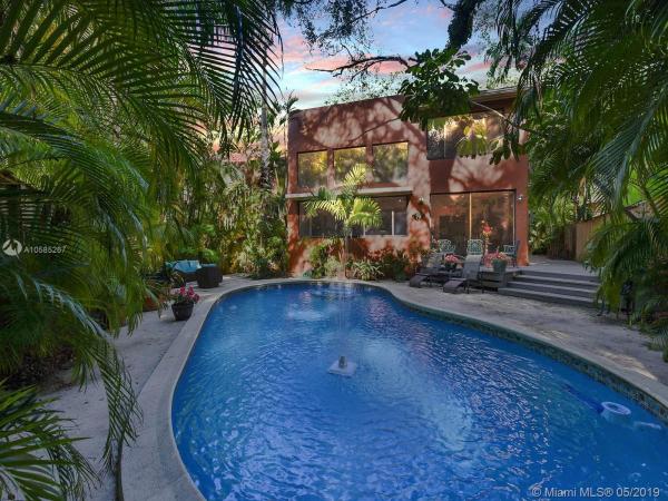 Kumquat Village, 4005 Kumquat Ave, Miami, Florida 33133, image 2
