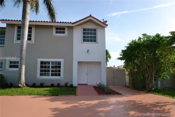 Oak Ridge Villas, 11971 SW 209th St, South Miami Heights, Florida 33177, image 2