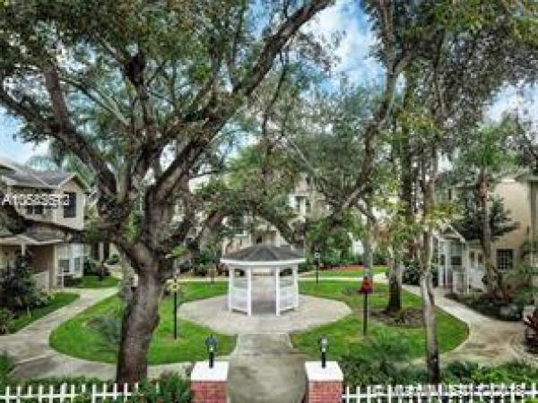 Villas Of Deerwood, 14461 SW 122nd Pl, Three Lakes, Florida 33186, image 2