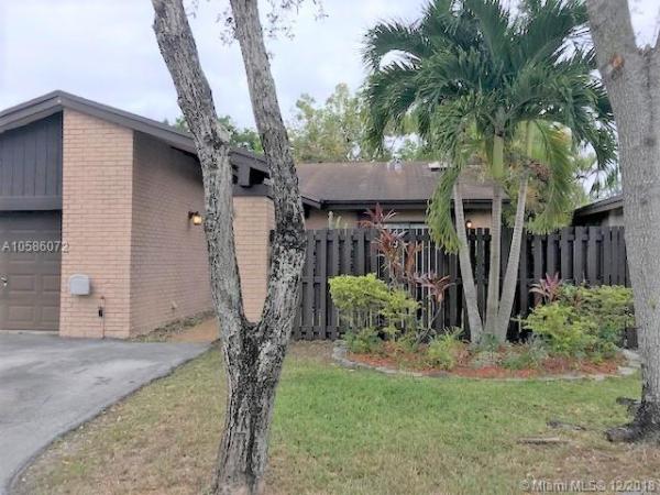 The Crossings, 10873 SW 132nd Cir Ct, The Crossings, Florida 33186, image 2