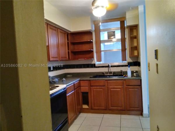 Lee Park, 6117 SW 69th St #44, South Miami, Florida 33143, image 3