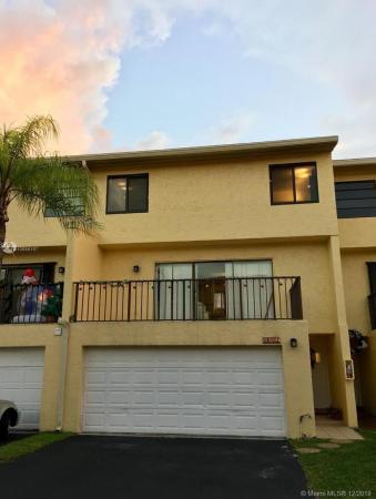 Suncrest Townhouses, 8681 SW 154th Circle PL #3I, Kendall West, Florida 33193, image 2
