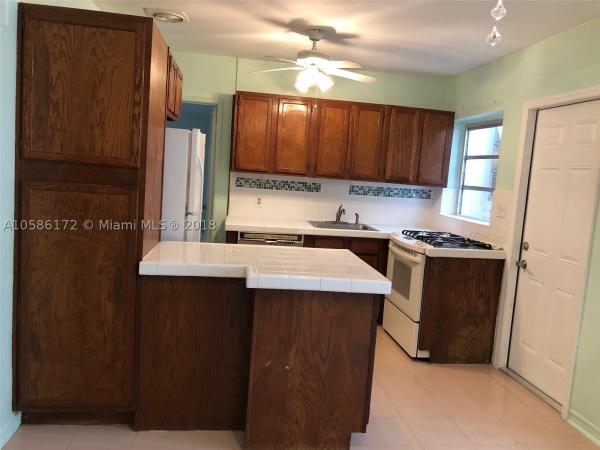 Dunnings Miami Shores, 149 NE 107th St, Miami Shores, Florida 33161, image 2