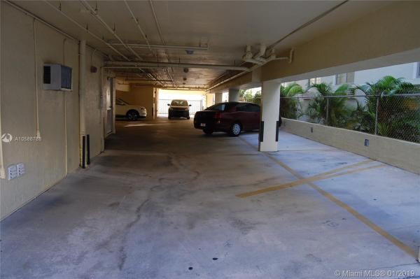 Collins Plaza, 1334 Collins Ave #302, Miami Beach, Florida 33139, image 2