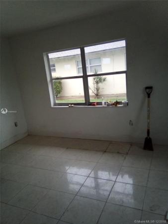 Biscayne Court, 1429 NE 118th Ter, North Miami, Florida 33161, image 2