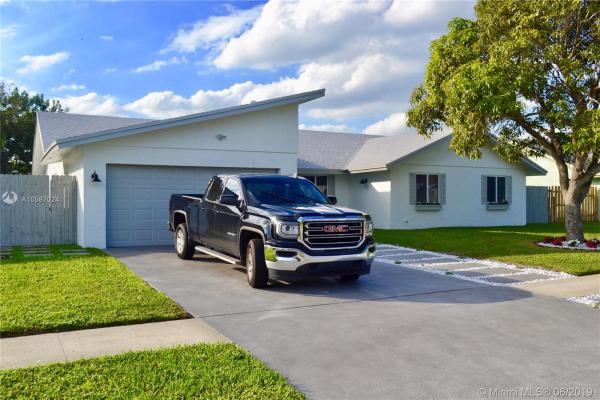 Woodcrest, 1327 Scottsdale Rd W, West Palm Beach, Florida 33417, image 2
