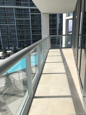 Icon Brickell Tower 1, 475 Brickell Ave #1707, Miami, Florida 33131, image 2