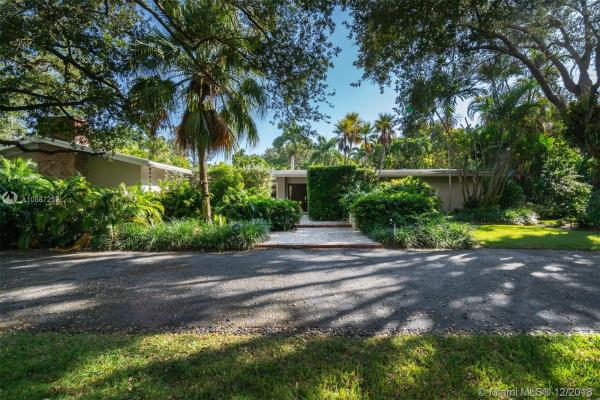 Kingsleys, 8125 SW 52nd Ave, South Miami, Florida 33143, image 2