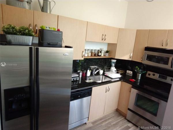 Groveloft, 3062 BIRD AVE #F, Miami, Florida 33133, image 2