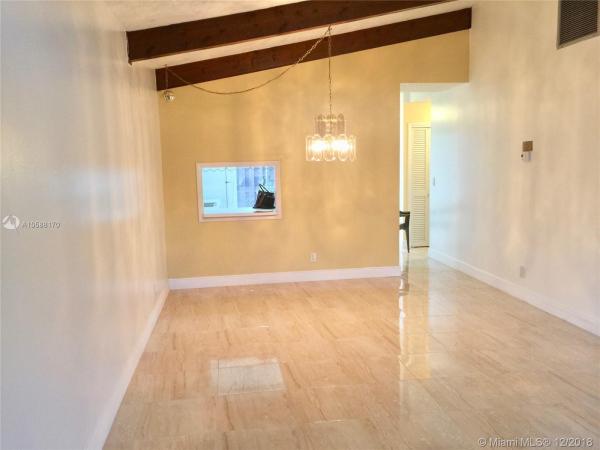 Villas At Carriage Hills, 319 Briarwood Cir #20-V2, Hollywood, Florida 33024, image 2