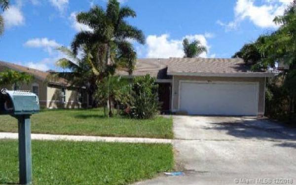 Lakeside Green, 4100 Clearview Ter, West Palm Beach, Florida 33417, image 2
